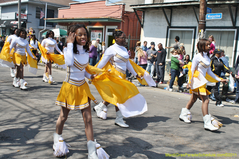 Krewe-of-Mid-City-2011-0102