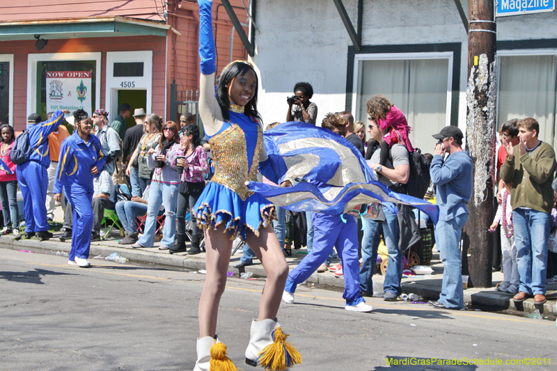 Krewe-of-Mid-City-2011-0126