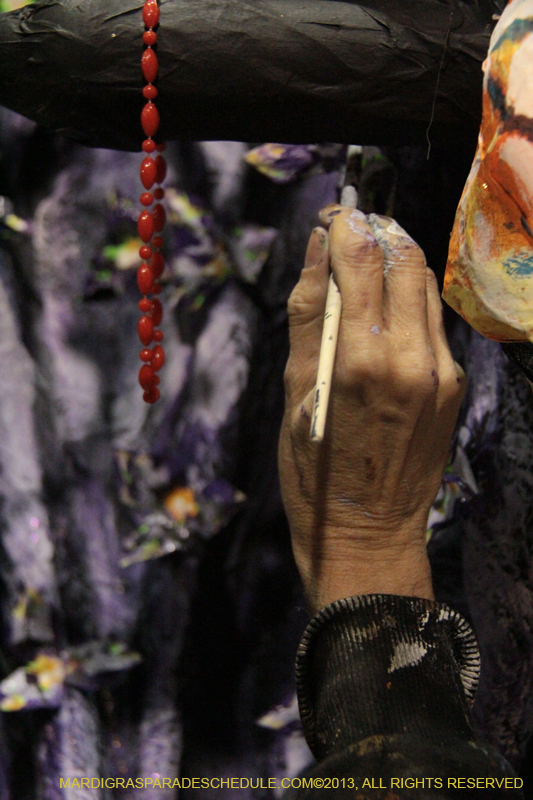 Krewe-of-Mid-City-Den-2013-1058