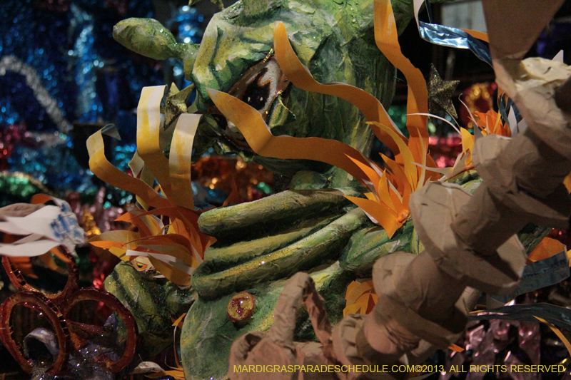 Krewe-of-Mid-City-Den-2013-1107