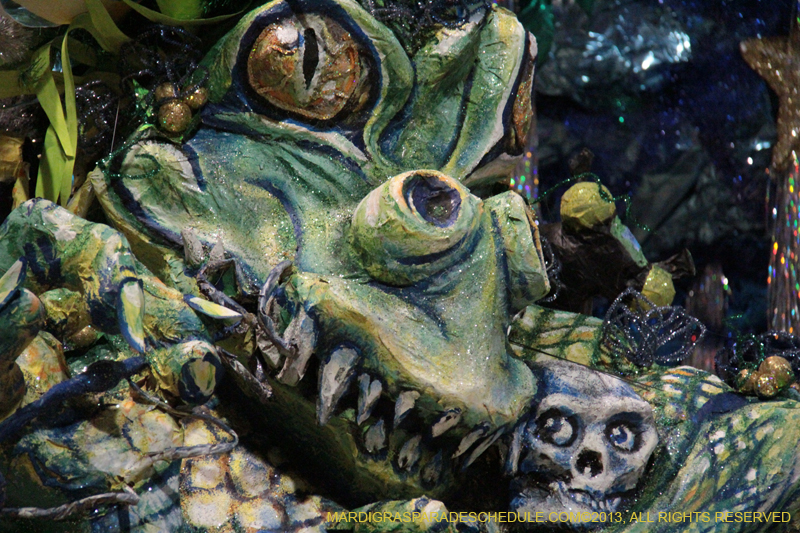 Krewe-of-Mid-City-Den-2013-1115