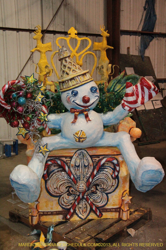 Krewe-of-Mid-City-Den-2013-1119