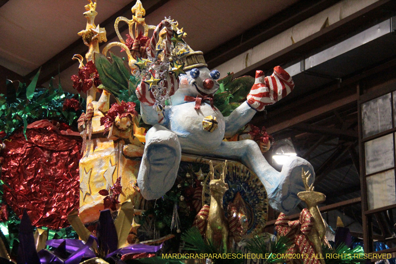 Krewe-of-Mid-City-Den-2013-1167