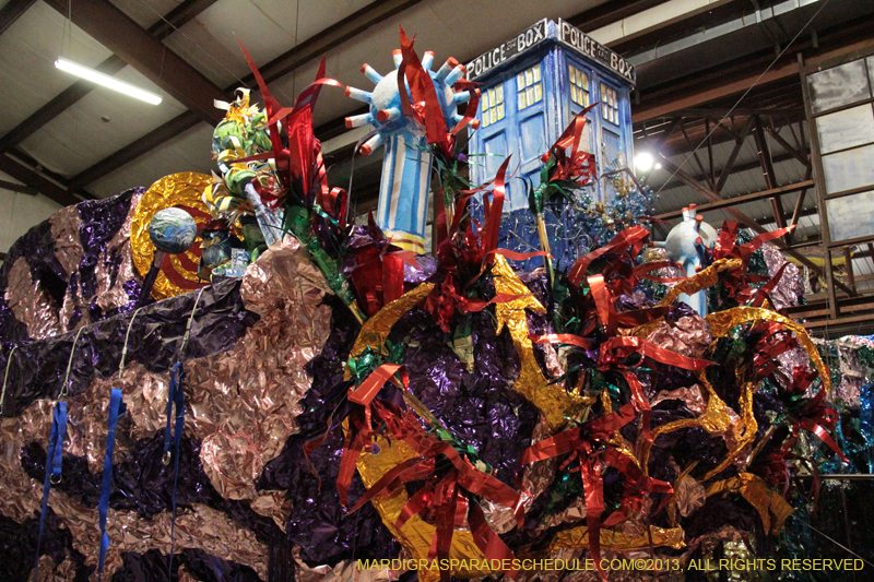 Krewe-of-Mid-City-Den-2013-1187