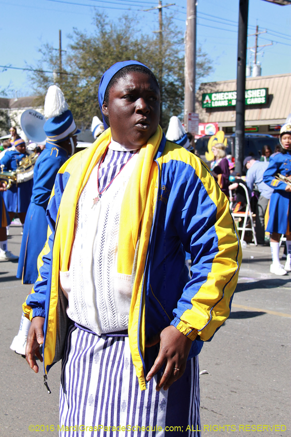 2016-Krewe-of-Mid-City-012099