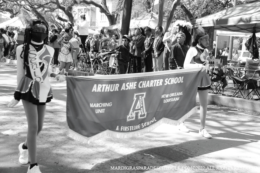 Krewe-of-Mid-City-00034-2022