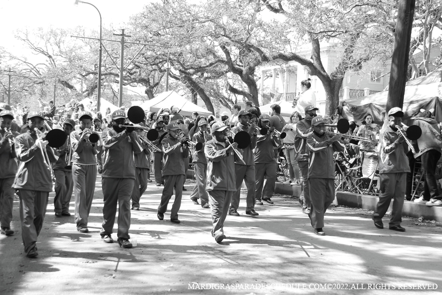 Krewe-of-Mid-City-00035-2022