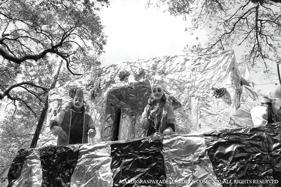 Krewe-of-Mid-City-00045-2022