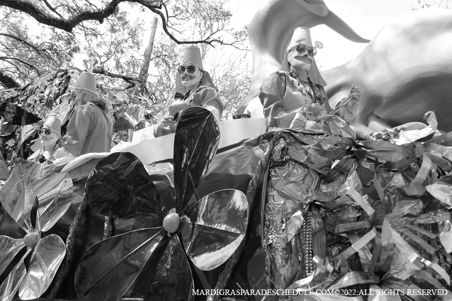 Krewe-of-Mid-City-00049-2022