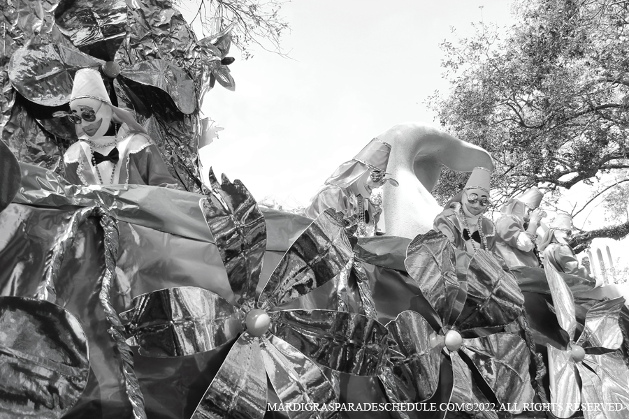 Krewe-of-Mid-City-00051-2022