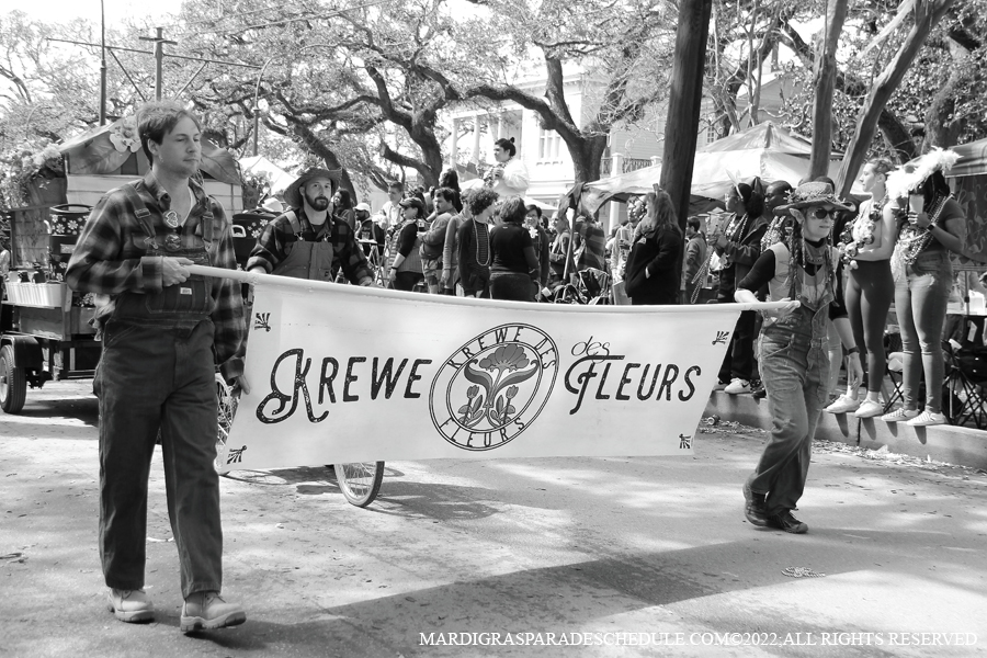 Krewe-of-Mid-City-00052-2022