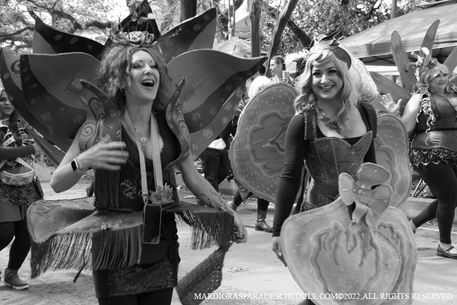 Krewe-of-Mid-City-00056-2022