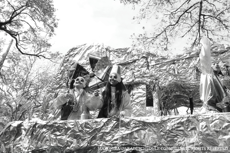 Krewe-of-Mid-City-00063-2022