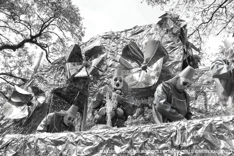 Krewe-of-Mid-City-00068-2022