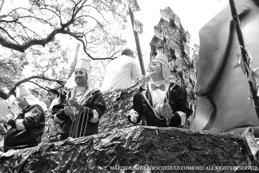 Krewe-of-Mid-City-00083-2022