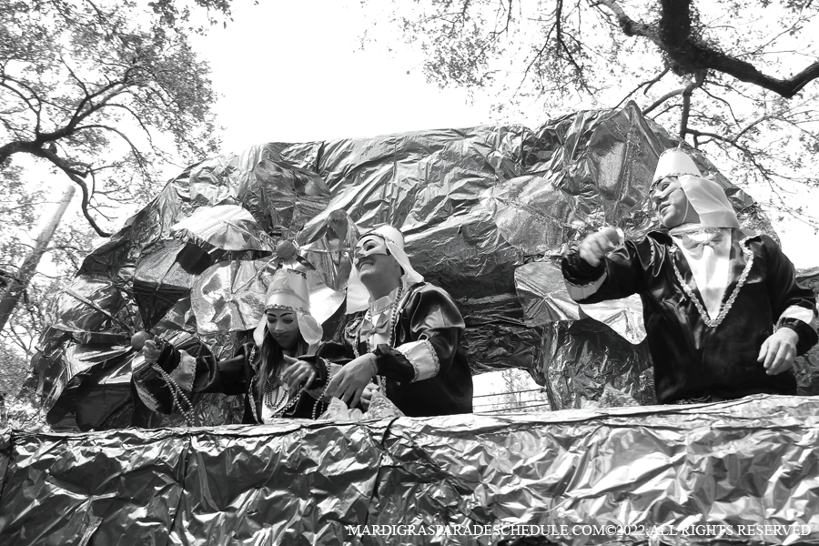 Krewe-of-Mid-City-00087-2022