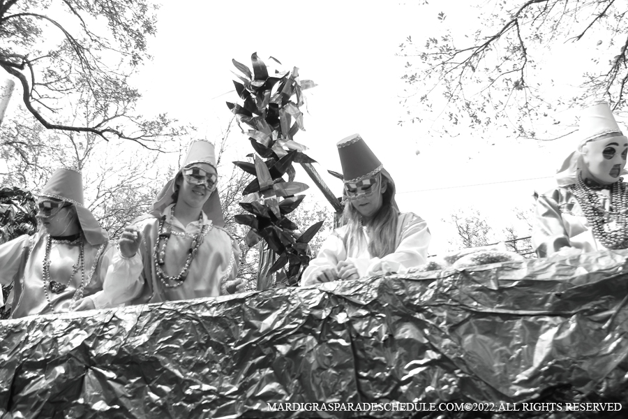 Krewe-of-Mid-City-00090-2022