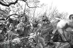 Krewe-of-Mid-City-00072-2022