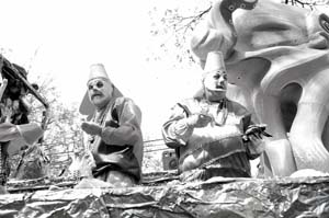 Krewe-of-Mid-City-00075-2022