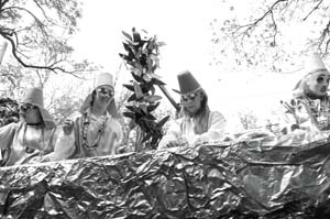 Krewe-of-Mid-City-00090-2022