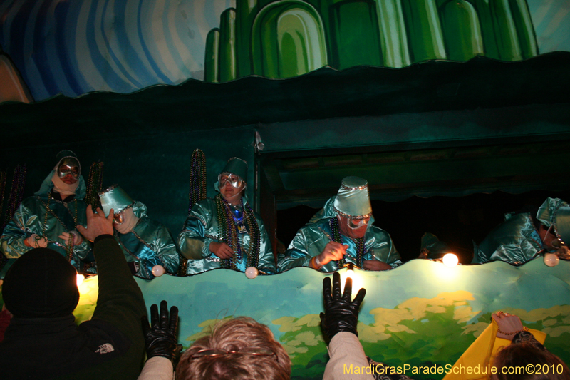 Krewe-of-Morpheus-2010-New-Orleans-Carnival-6613