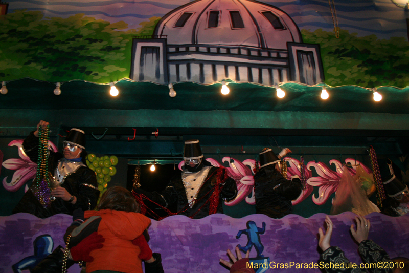 Krewe-of-Morpheus-2010-New-Orleans-Carnival-6656