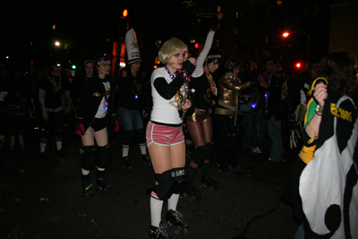 Krewe-of-Muses-2008-Mardi-Gras-New-Orleans-0879