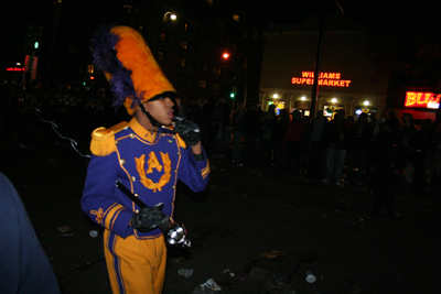 Krewe-of-Muses-2008-Mardi-Gras-New-Orleans-0897