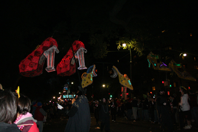 Krewe-of-Muses-2008-Mardi-Gras-New-Orleans-0911