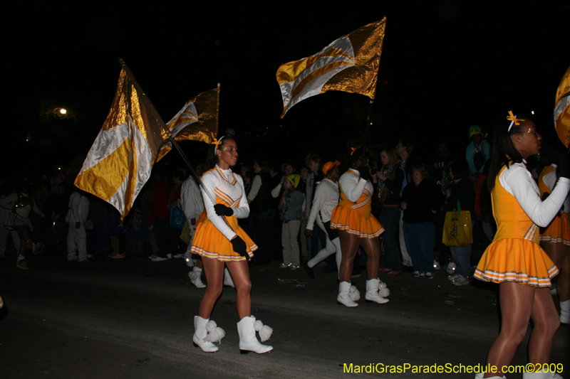 2009-Krewe-of-Muses-New-Orleans-Mardi-Gras-0479