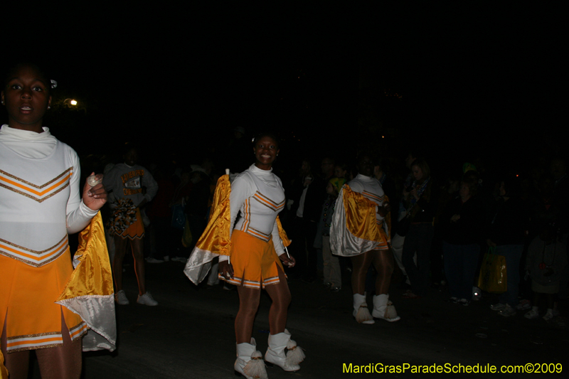 2009-Krewe-of-Muses-New-Orleans-Mardi-Gras-0491