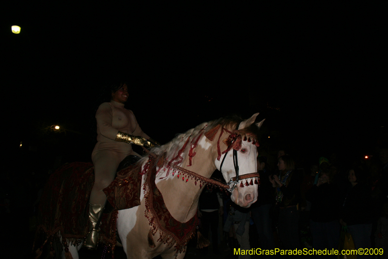 2009-Krewe-of-Muses-New-Orleans-Mardi-Gras-0495