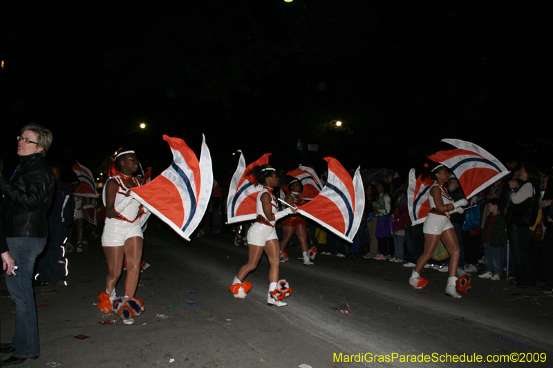 2009-Krewe-of-Muses-New-Orleans-Mardi-Gras-0531
