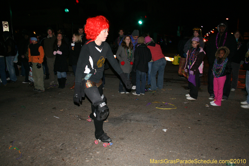 Krewe-of-Muses-2010-Carnival-New-Orleans-6769