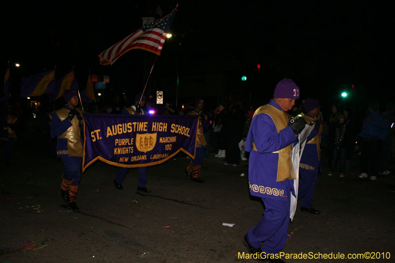 Krewe-of-Muses-2010-Carnival-New-Orleans-6791