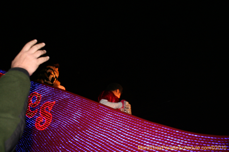 Krewe-of-Muses-2010-Carnival-New-Orleans-6825
