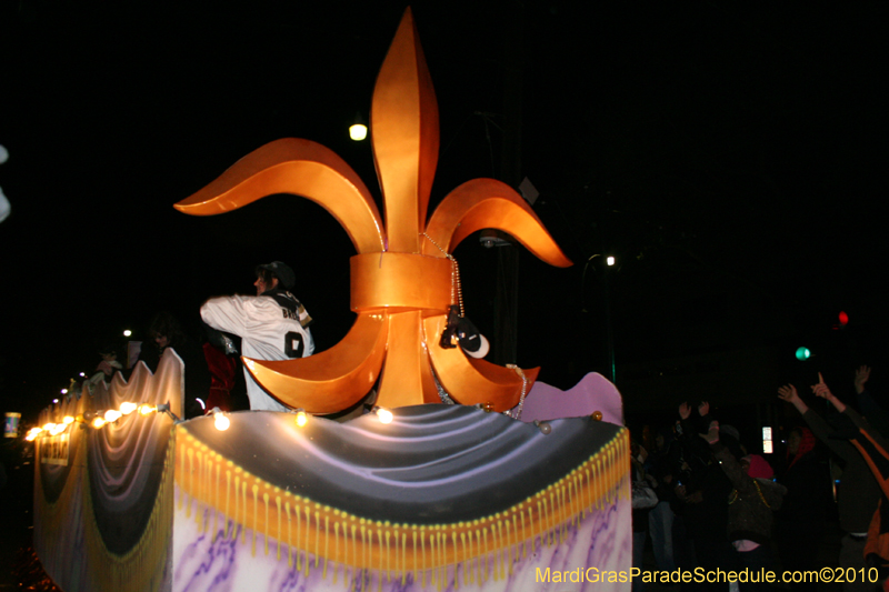 Krewe-of-Muses-2010-Carnival-New-Orleans-6829