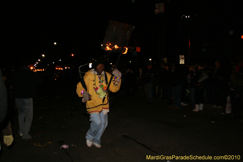 Krewe-of-Muses-2010-Carnival-New-Orleans-6833