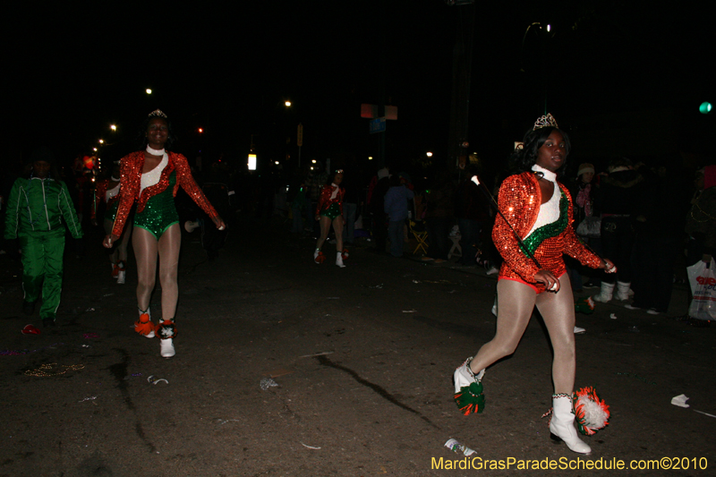 Krewe-of-Muses-2010-Carnival-New-Orleans-6846