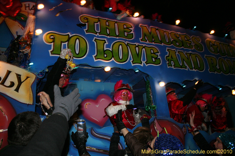 Krewe-of-Muses-2010-Carnival-New-Orleans-6855