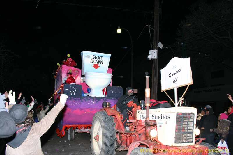 Krewe-of-Muses-2010-Carnival-New-Orleans-6866