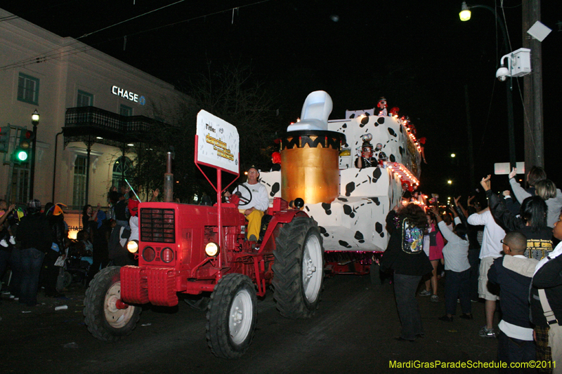 Krewe-of-Musus-2011-0122