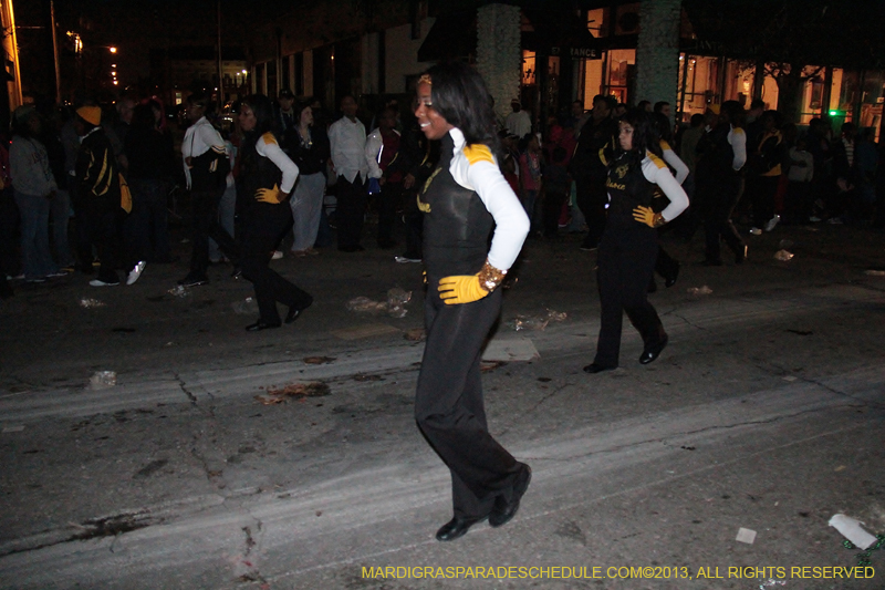 Krewe-of-Muses-2013-1093