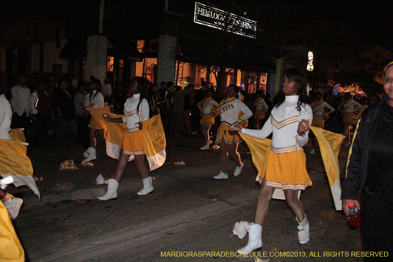 Krewe-of-Muses-2013-1095