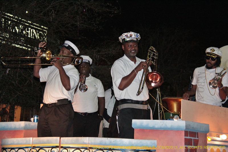 Krewe-of-Muses-2013-1101