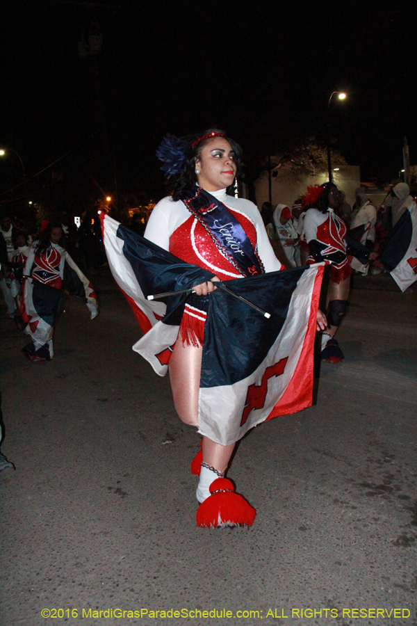 2016-Krewe-of-Muses-007590