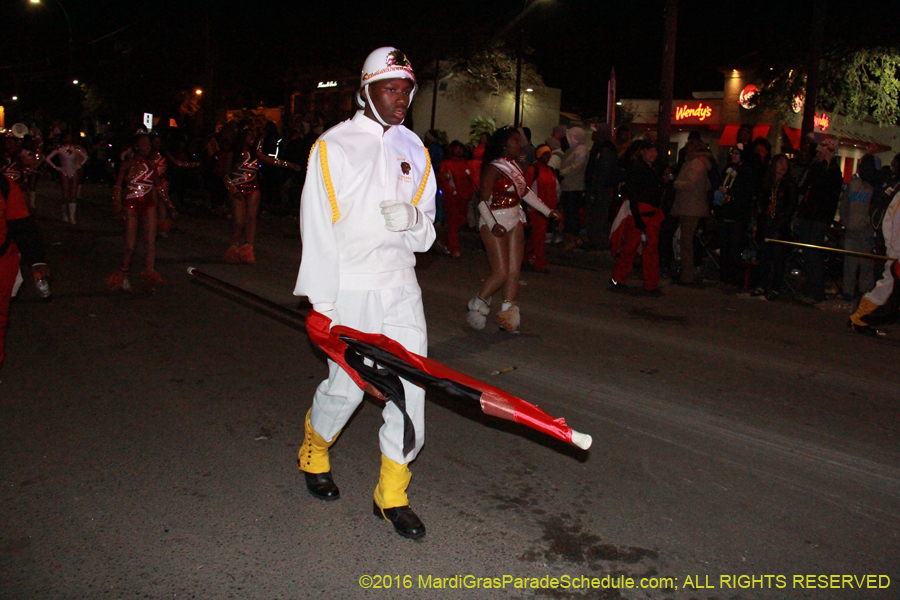 2016-Krewe-of-Muses-007605
