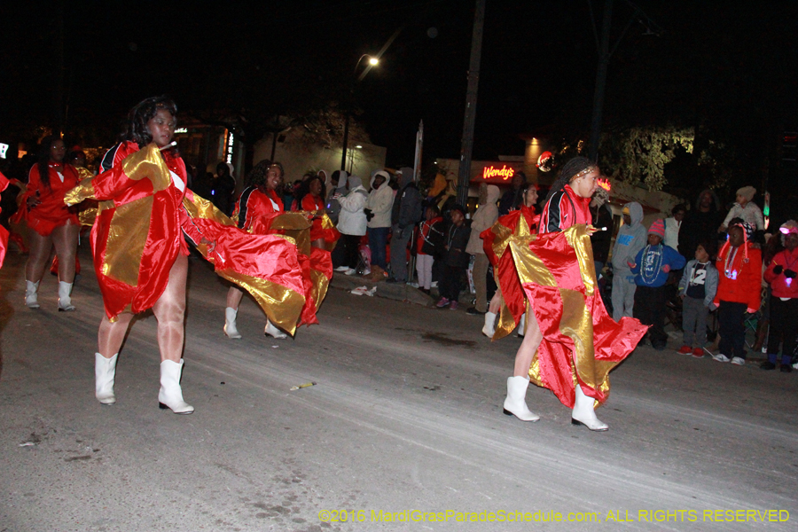 2016-Krewe-of-Muses-007610