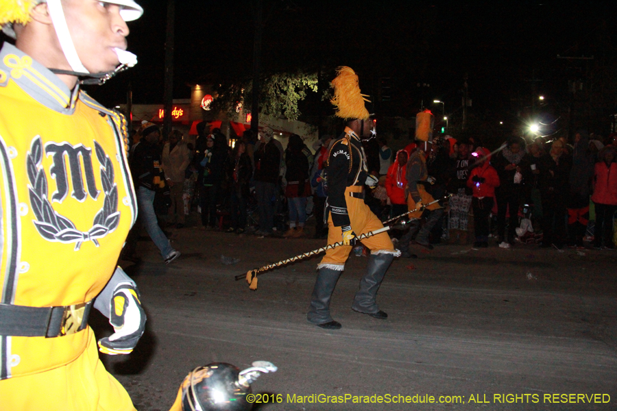 2016-Krewe-of-Muses-007636