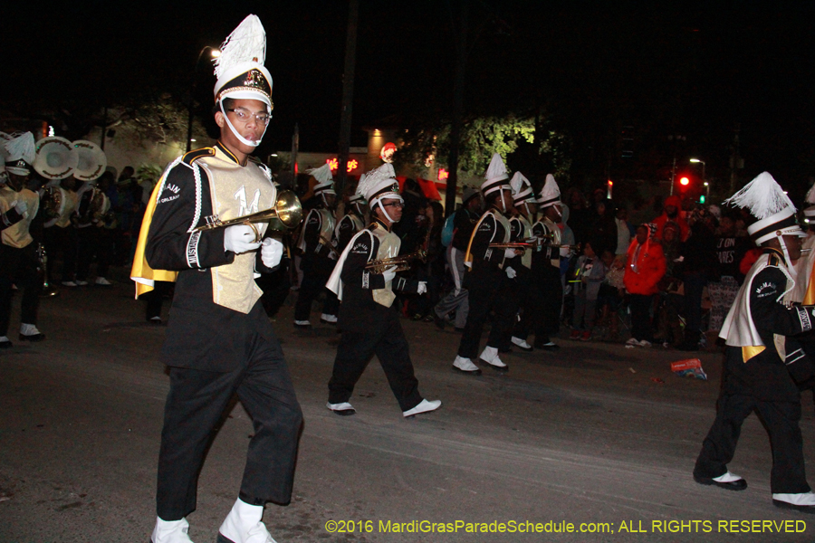 2016-Krewe-of-Muses-007638